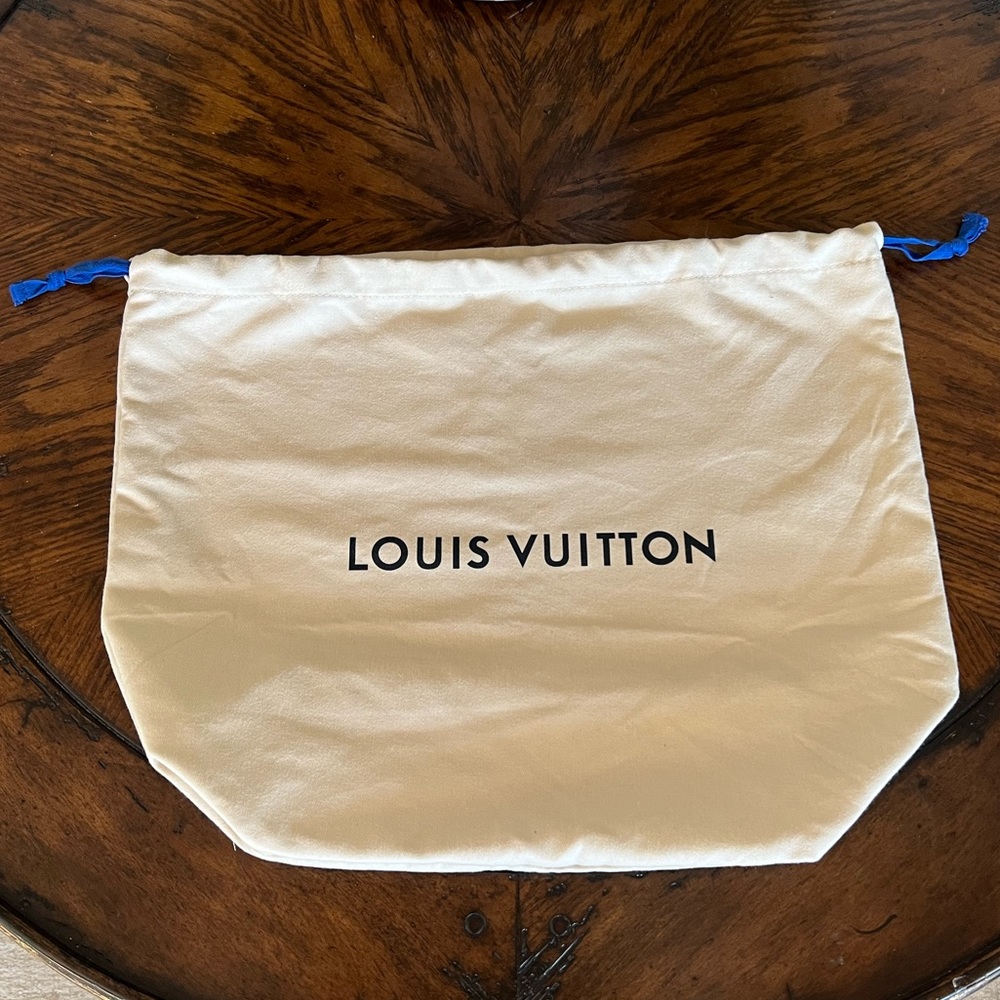 Large Microfiber lined Louis Vuitton Drawstring Dustbag for Premium Leather bag